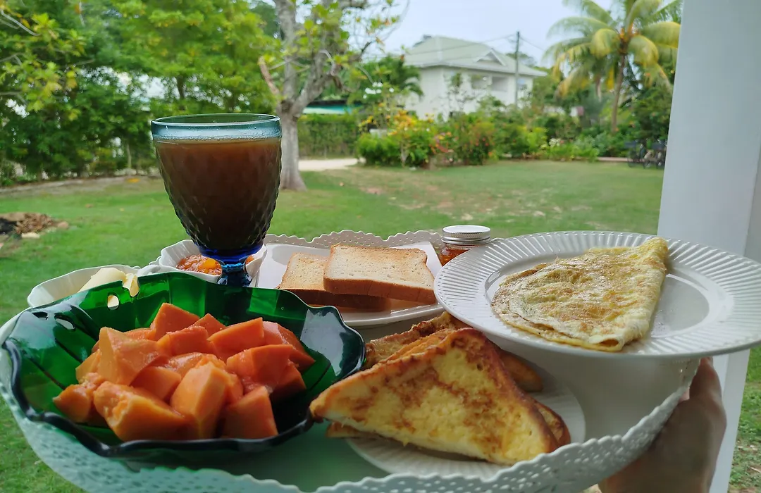Lucy'S Guesthouse-1